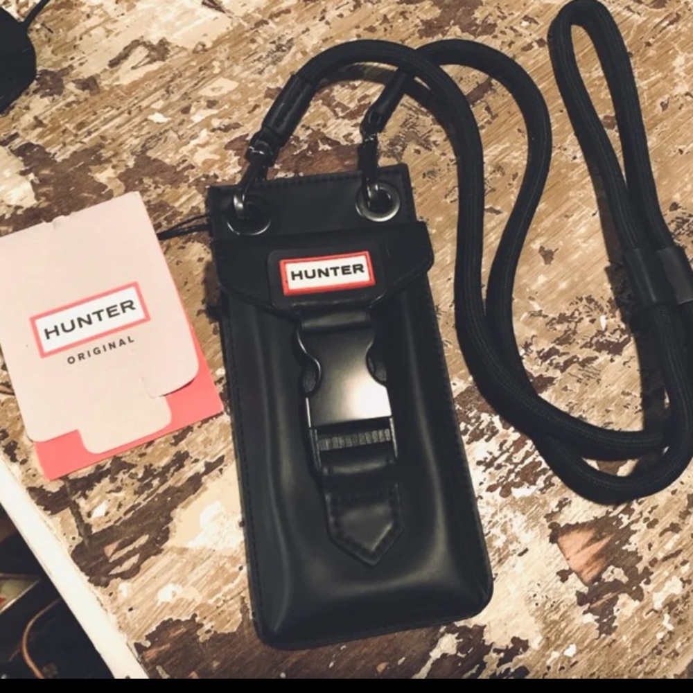 Hunter boots original leather phone pouch
